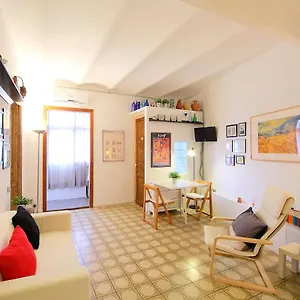 https://apartment-eixample-dret-valencia-cartagena.topbarcelonahotels.com